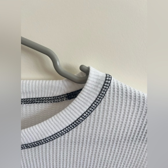 Hollister Striped Sweater Size Small - Picture 2 of 4